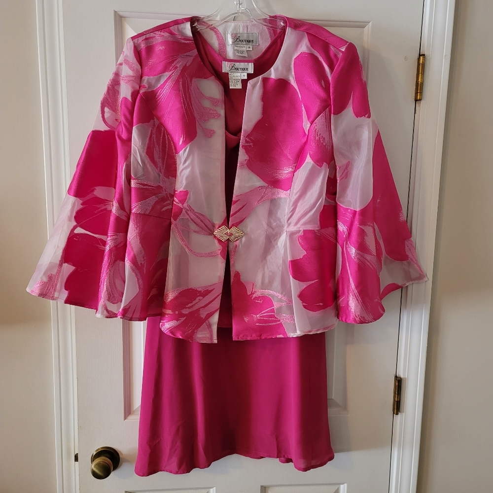Fushia Lightweight Skirt Suit